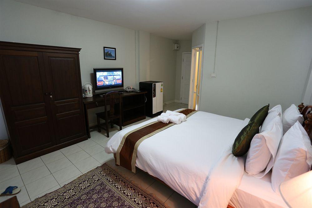Baan Thalang @ Chiang Mai Hotel Buitenkant foto