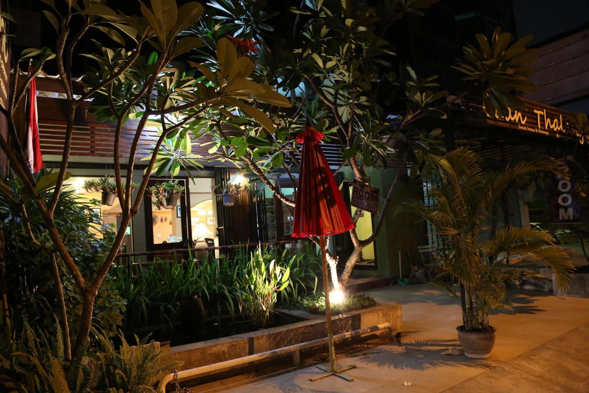 Baan Thalang @ Chiang Mai Hotel Buitenkant foto